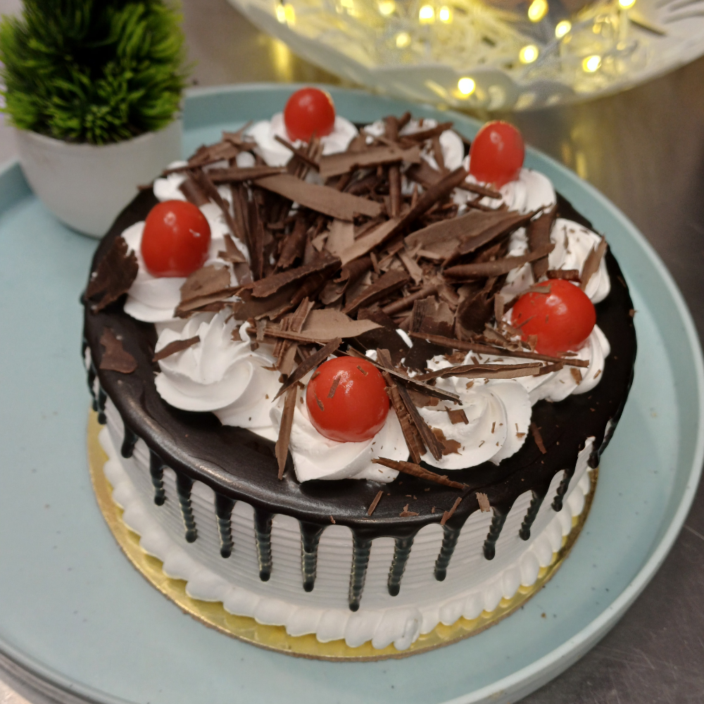 Black Forest Classic Cake