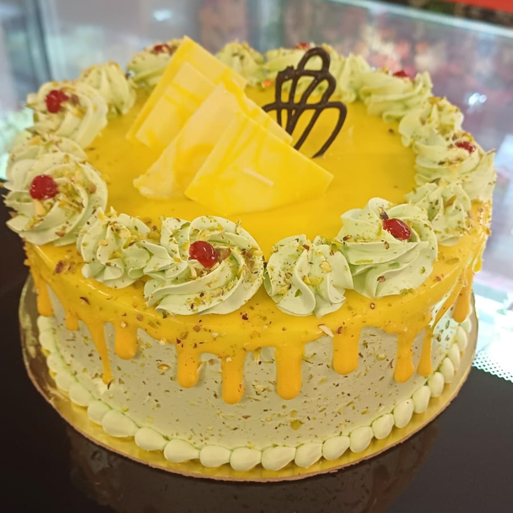 Tropical Mango Pistachio Cake