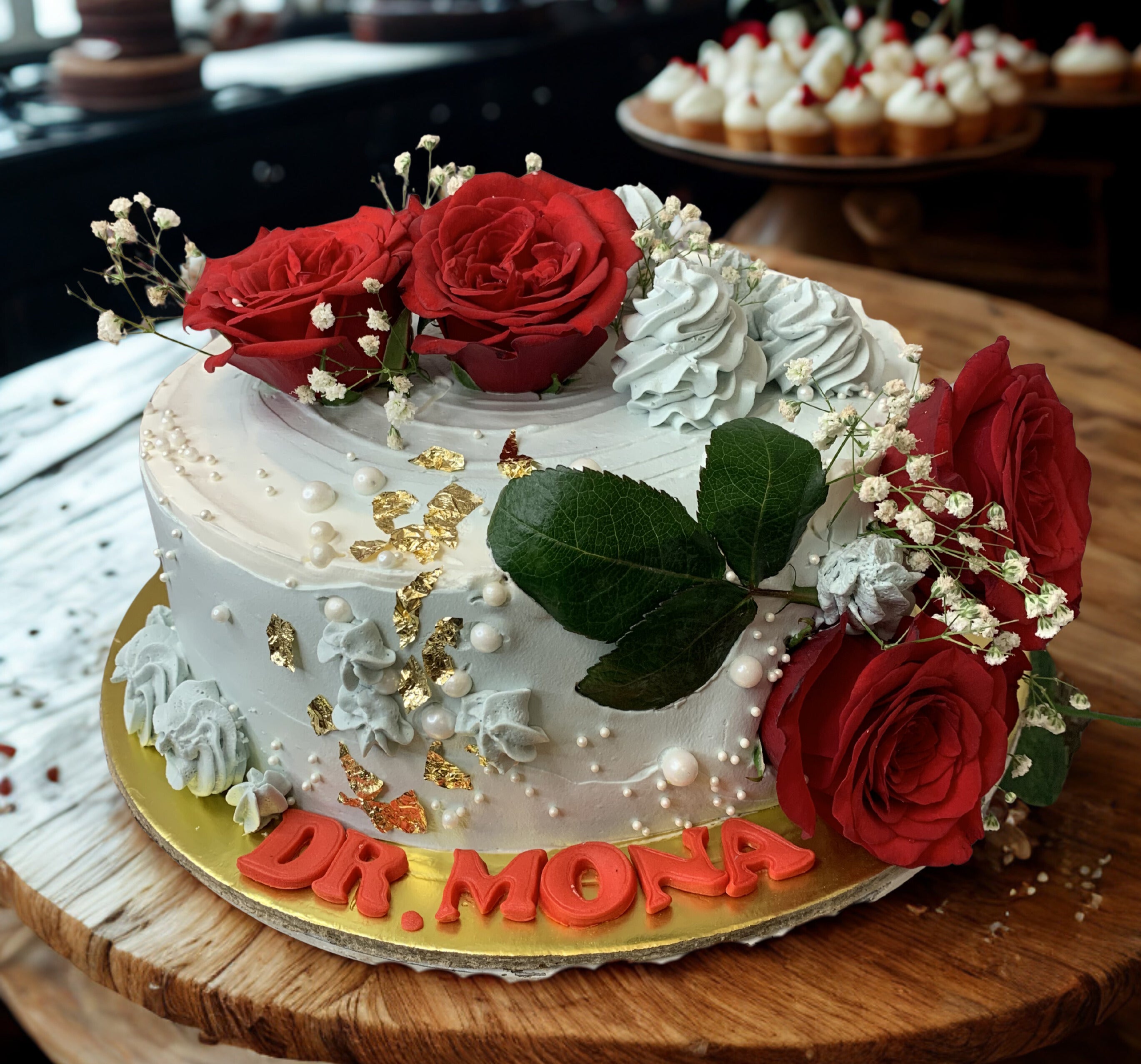 Elegant Red Rose Designer Cake for Her